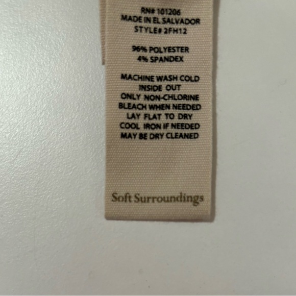 NWT Soft Surroundings Lalema Sublimation Boho Floral Tunic Top S - Picture 4 of 4